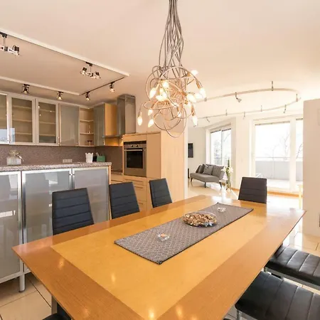 Ski-n-lake - The Alps View شقة